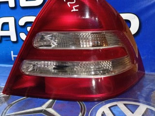 фонарь задний правый, Mercedes-Benz C W203 2000-2004