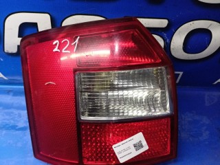 фонарь задний левый Audi A4 B6 2000-2006