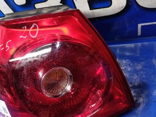 фонарь задний левый, ориг. номер 1K6945095N, Volkswagen Golf 5 поколение 2003-2009