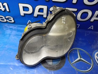фара левая, ориг. номер 2038200161, Mercedes-Benz C W203 2000-2004