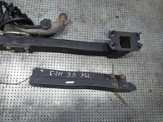прицепное устройство (фаркоп) Mercedes-Benz E W211, 2113100704