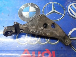 кронштейн двигателя BMW X3 E83 2003-2006, 2211341869702