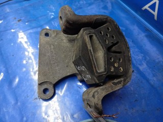 подушка крепления КПП Volkswagen Transporter T5 2002-2009, 7H0399151H