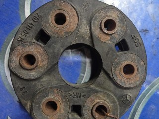 муфта кардана Mercedes-Benz E W210 1995-1999, 2104110515