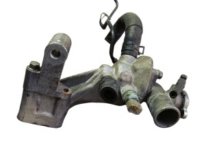 корпус термостата, Kia Carnival 1 поколение [рестайлинг] 2002-2006