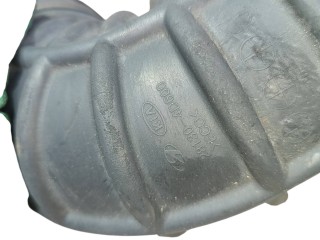 патрубок чистого воздуха (к турбине), Kia Carnival 2 поколение 2006-2014