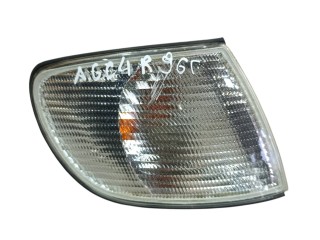 указатель поворота правый Audi A6 C4 1994-1997