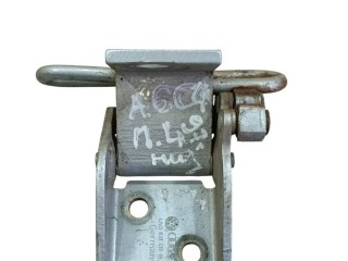 петля двери передней левой Audi A6 C4 1994-1997