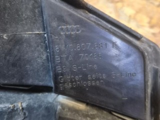 решетка в бампер Audi A4 B9 2015-2020, 8W0807681