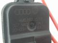 4M0862153B активатор замка крышки топливного бака Audi A6 C8 2019г. - фото №4