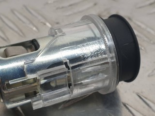 прикуриватель, ориг. номер 8222182, BMW X6 E71 [рестайлинг] 2012-2014