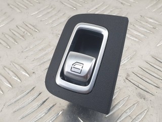 кнопка стеклоподъемника двери задней правой, ориг. номер A2229052203, Mercedes-Benz C W205 2014-2018
