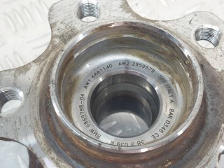 ступица задняя, ориг. номер 6861140, BMW 5 G30/G31 2016-2020
