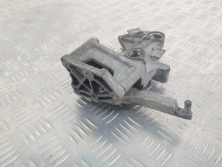кронштейн двигателя, ориг. номер A6510941627, Mercedes-Benz C W205 2014-2018