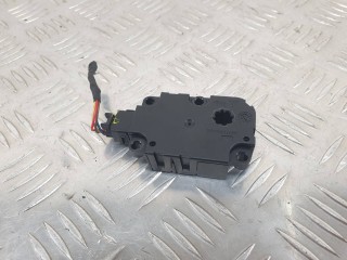 моторчик заслонки печки Mercedes-Benz C W205 2014-2018, OM 651.921, 2.1 л, T1002128B