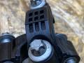 7801696, 11127801696, 11128519494, 8519494, 851949401 кронштейн (крепление) BMW 5 F10/F11 2012г. - фото №3
