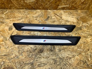 накладка внутренняя на порог передняя, ориг. номер 51478051037, 8051037, BMW 3 F30/F31 [рестайлинг] 2015-2020