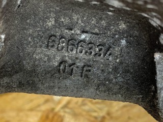 кулак задний правый, ориг. номер 6861138, BMW 5 G30/G31 2016-2020