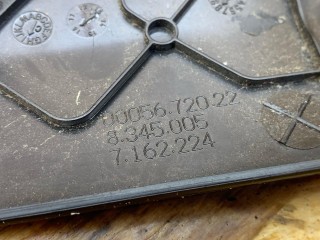 накладка на сиденье правая, ориг. номер 52107162224, 7162224, BMW X6 E71 2007-2012