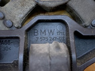 кронштейн (крепление) радиатора левый, ориг. номер 17117575247, 7575247, BMW 5 F10/F11 2009-2013