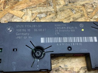 усилитель антенны в заднем стекле, ориг. номер 9134281, 65209134281, 65209193847, 9193847, BMW X5 E70 2006-2010
