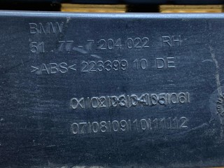 кронштейн крепления порога правый, ориг. номер 7204022, 51777204022, BMW 5 F10/F11 2009-2013