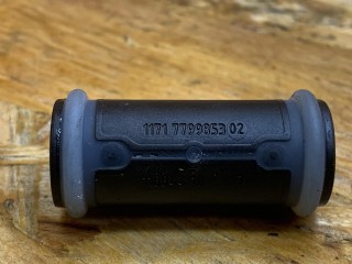 патрубок (трубка) EGR, ориг. номер 11717799853, 7799853, BMW 5 F10/F11 2009-2013