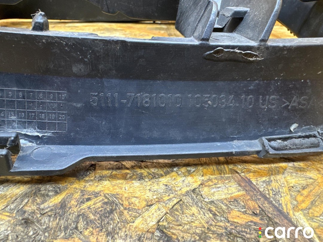 5111-7181009, 7181009, 51117210936, 7210936 рамка фары противотуманной правая BMW X6 E71 2009г. - фото №3