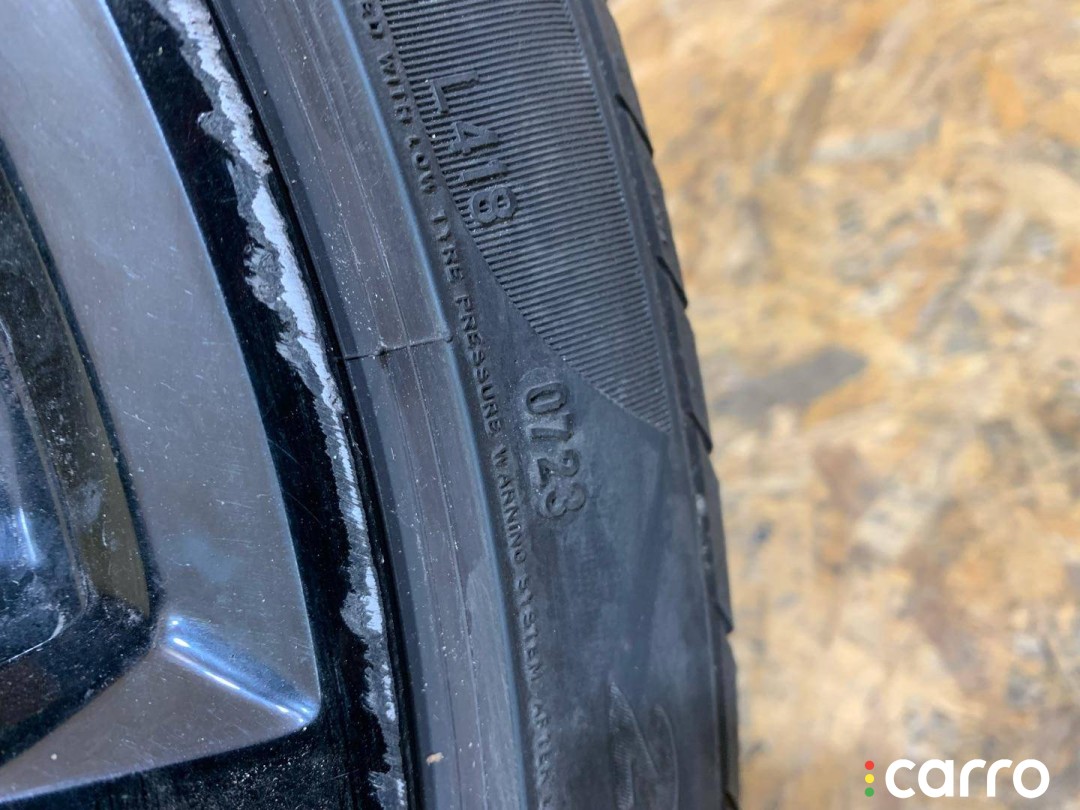 шина BMW 5 G30/G31 2018г. - фото №8