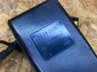 замок ремня безопасности передний левый, ориг. номер 72119117239, 7065847, 7210887, 72117210887, 563067417, 6982519, 72116982519, 72117065847, 9117239, BMW 5 E60/E61 2002-2007