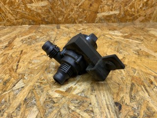 насос антифриза дополнительный BMW 5 E60/E61 2002-2007, 64216917700