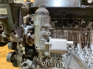 корпус масляного фильтра BMW 5 E60/E61 2002-2007, 7788453