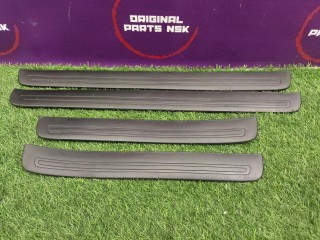 Накладки на порог, Toyota Mark II 8 поколение X100 [рестайлинг] 1998-2002
