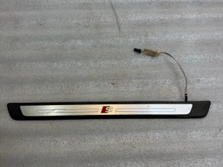 Накладка на порог левая, 8V4947417, Audi S3 8V [рестайлинг]
