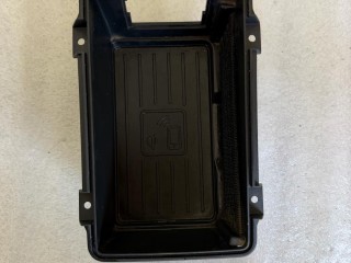 Беспроводное зарядное устройство, 8V0863300D, Audi S3 8V [рестайлинг]