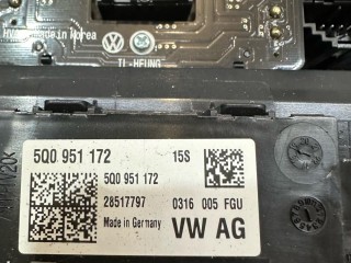 фонарь салона (плафон) передний верхний, ориг. номер 5TA947105B, 5Q0951172, Volkswagen Golf
