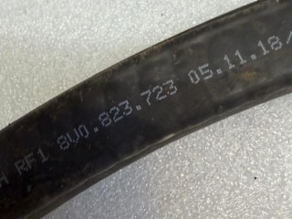 уплотнитель стекла двери, ориг. номер 8V0823723, Audi S3