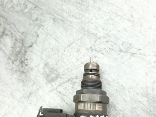 pегулятор давления топлива Mercedes-Benz Vito W639 2003-2010, 0281002794