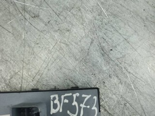 блок управления стеклоподъемниками Volkswagen Passat B7 2011-2015, 1K4959857B