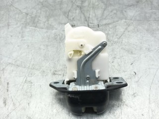 замок багажника Nissan Juke F15 2010-2014