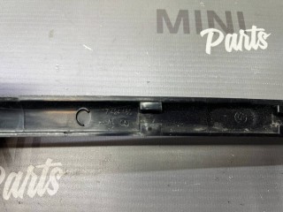 молдинг центральной стойки правый, ориг. номер 7424160, 51137424160, Mini Countryman 2 2016-2020