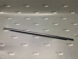 молдинг двери задней правой, ориг. номер 51357390172, 7390172, Mini Countryman 2 поколение 2016-2020
