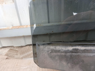 стекло двери задней правой, Toyota Ractis 1 поколение P100