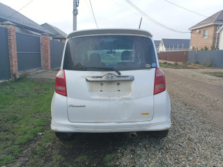 Toyota Ractis 1.5 л., 1NZ-FE - фото №1