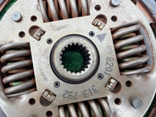 комплект сцепления, ориг. номер 8200828444, 8201313792, 8200474648F, Opel Vivaro A 2001-2006