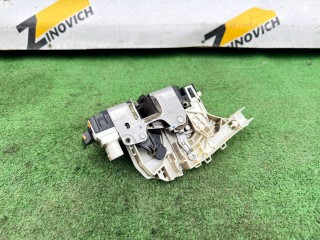 замок двери сдвижной правой, ориг. номер A9067304335, Mercedes-Benz Sprinter W906 [рестайлинг] 2014-2018
