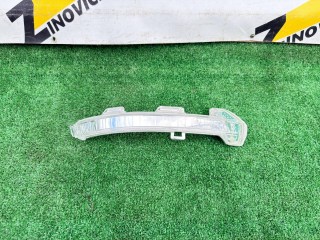 повторитель поворота в зеркале правый правого Volkswagen Passat B8 2014-2021, 3G0949102