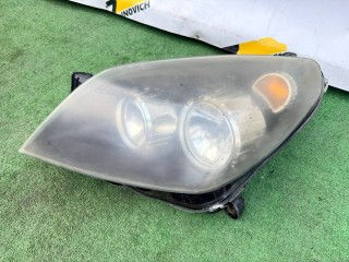 фара левая, ориг. номер 24451032, 1EG27037001, Opel Astra H 2004-2007