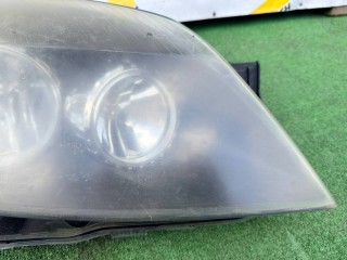 фара правая, ориг. номер 24451033, 1EG27037002, Opel Astra H 2004-2007