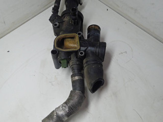 корпус термостата, ориг. номер 9656182980, Ford Focus 2 поколение 2004-2008